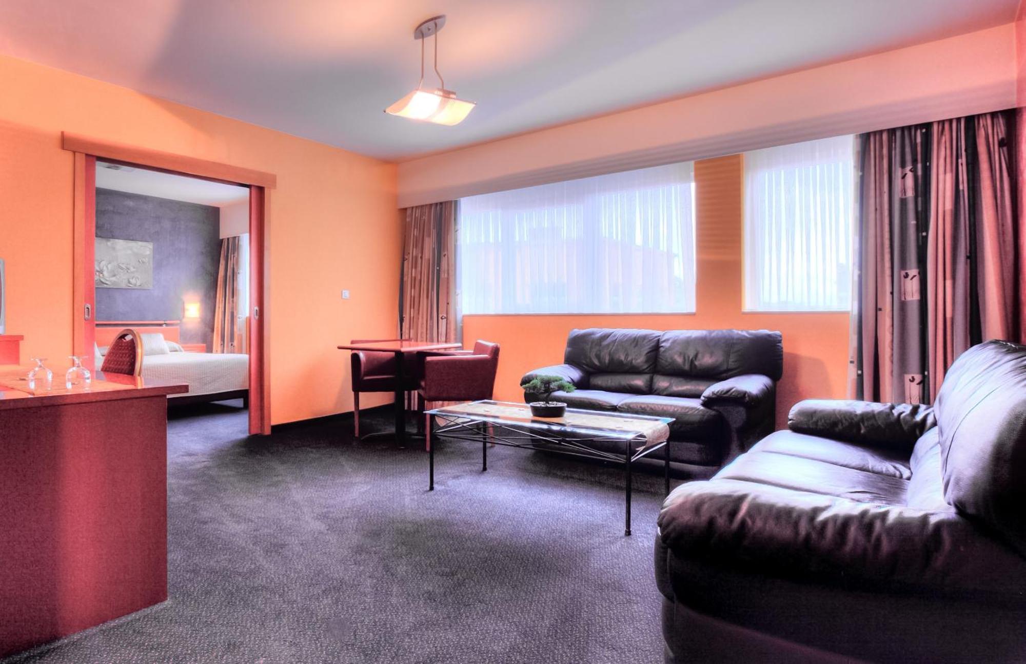 Hotel Tristar La Louvière Quarto foto
